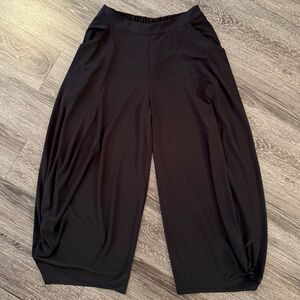 Sun Kim Stacy Ankle Pants